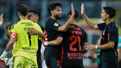 Colo Colo derrotó a Huachipato por Copa de la Liga, en un partido de pocas luces en el Monumental