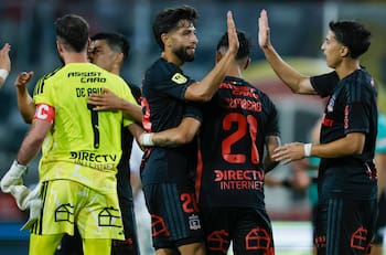 Colo Colo derrotó a Huachipato por Copa de la Liga, en un partido de pocas luces en el Monumental