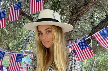 Kika Silva recibe una tierna visita familiar en Estados Unidos con una relajada tarde junto a su perro Gin