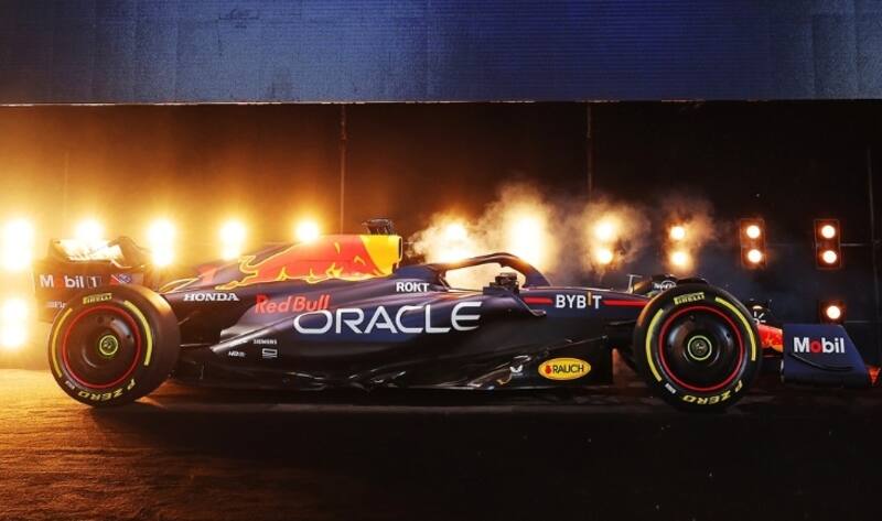 RB19
