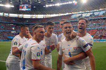 Holanda 0-2 República Checa: Detalles y resumen del paso a cuartos de los checos en la Eurocopa