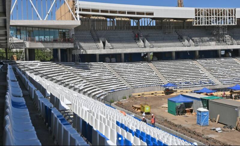 La UC continúa construyendo su nuevo estadio. Foto: Cruzados.