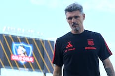 El cortocircuito entre Fernando Ortiz y Colo Colo por tres de sus fichajes más mediáticos