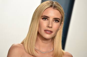 Emma Roberts bloqueó a su madre en Instagram tras revelar su embarazo