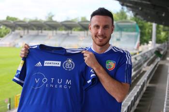 VIDEO| Así fue el primer gol de Ángelo Henríquez en el fútbol de Polonia