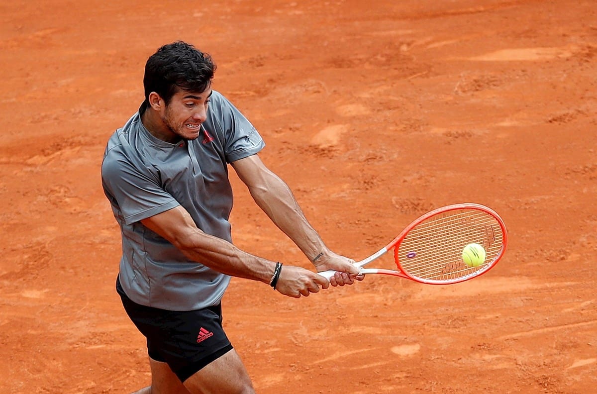 Cristian Garín no pudo ante la solidez de Tsitsipas y quedó eliminado del Masters 1000 de Montecarlo