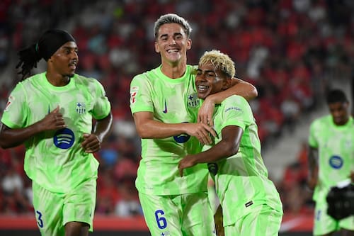 Ahora sí lo podrán decir en Argentina: Lamine Yamal marcó gol “a lo Messi” en Barcelona