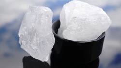 Producción de colágeno y aclarado de axilas: Estos son algunos de los usos que le puedes dar a la piedra de alumbre