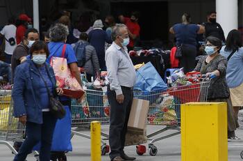 Seremi de Salud confirma cierre de supermercado en La Cisterna por brote de COVID-19
