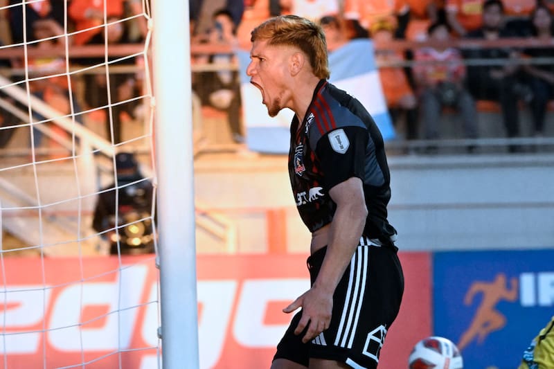 El volante de Colo Colo disfrutó de un triunfo ante Bruno Gutiérrez en el EA Sports FC 24.