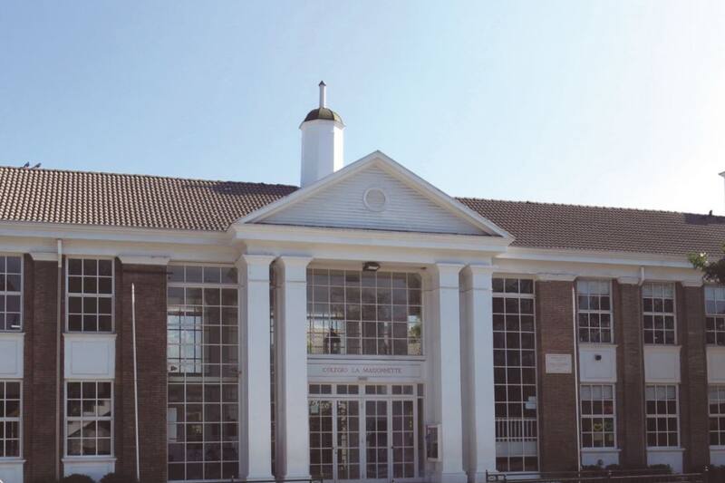 Funcionarios solicitan mejoras en sus condiciones laborales.