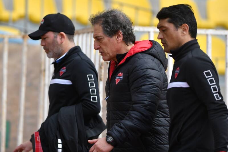 es optimista tras la derrota frente a Coquimbo Unido. Aton