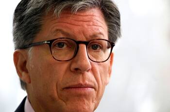 Director de HRW tras carta de las FF.AA. a La Red: "Pretenden intimidar a quienes los parodien"