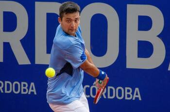 Tomás Barrios Vera le hace partido a Sebastián Báez, pero queda eliminado en cuartos de final del ATP de Córdoba