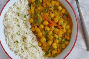 Receta vegana fácil y rápida: Prepara un delicioso curry de garbanzos en solo minutos
