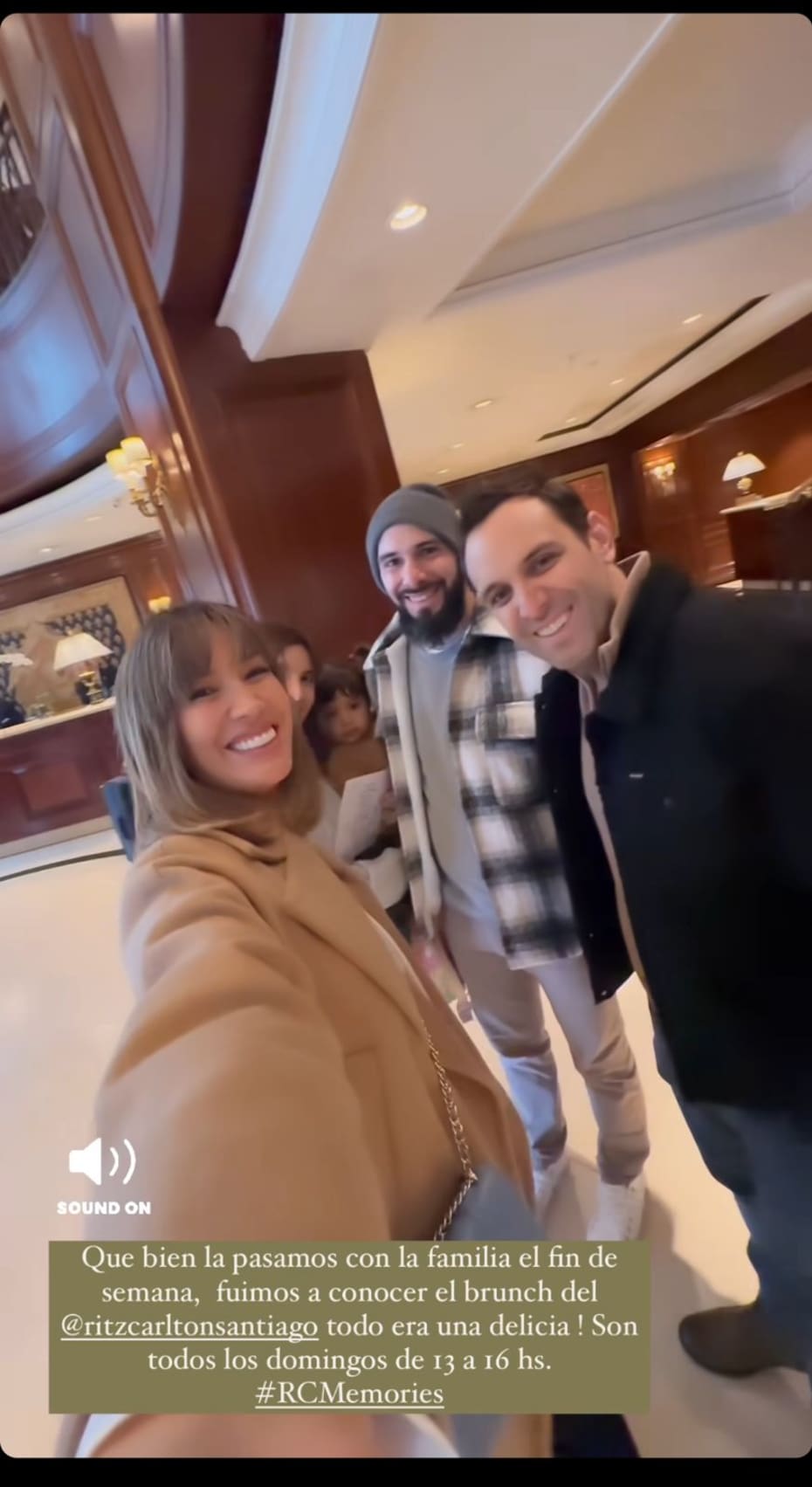 Vanesa Borghi antes de sufrir el robo de su celular.