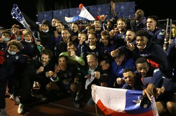 El ex jugador de Colo Colo que la rompe en Europa y que dio el gran golpe en la Copa de Francia