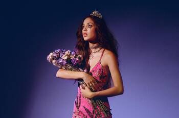 "Sour Prom Concert": Cómo y a qué hora ver el concierto de Olivia Rodrigo