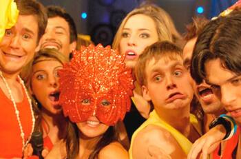 Incluso se intentó esconder: Exintegrante de "Calle 7" fue sorprendido en un cumpleaños clandestino