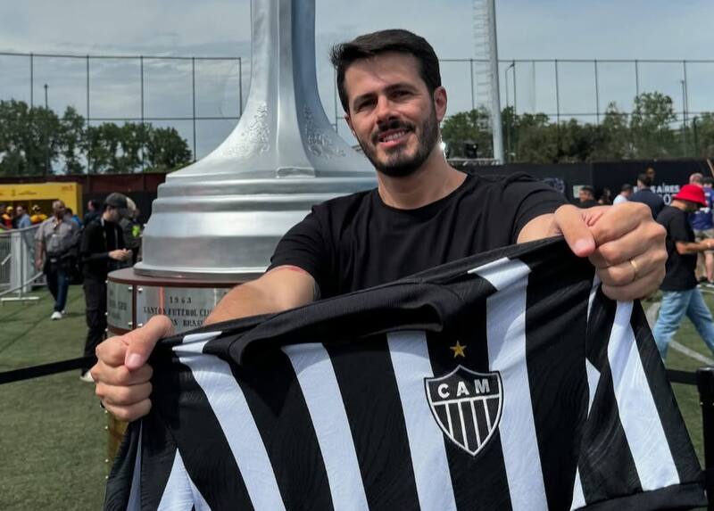 fue el periodista que criticó duramente a Eduardo Vargas.