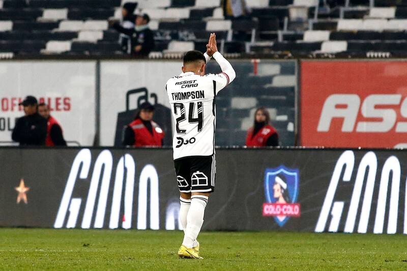 jugando por Colo Colo.