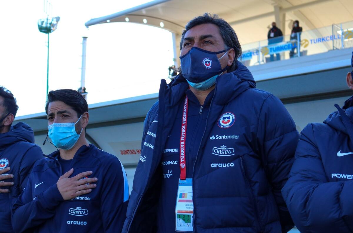 Letelier puso fin a la polémica entre Ryan Torrero y "Tiane" Endler por nómina de La Roja femenina que irá a Tokio 2021