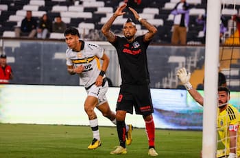 Colo Colo sufre ante Coquimbo Unido y debuta con un empate en la Copa de la Liga