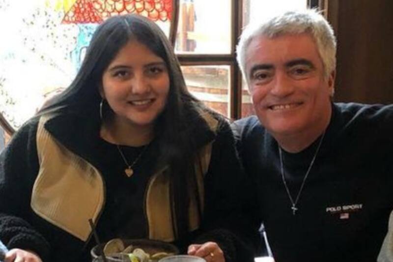 Mauricio Flores posa con su hija, Danika. Créditos: Instagram.