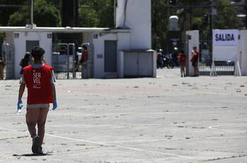 Revisa los memes y tuits de vocales de mesa aburridos tras baja participación en estas Primarias 2020