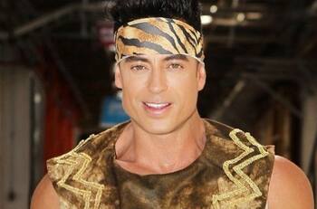 "Los amo": Bruno Zaretti lidera los mensajes de felicitaciones tras anuncio de compromiso de Flaviana Seeling y Orlando Carmona