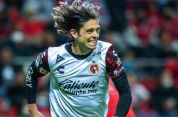 "Que mal jugador es el chileno": Analista del América destroza a Joaquín Montecinos en México