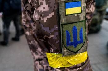 Chileno se suma a la defensa ucraniana para apoyar al país invadido: "Acá los rusos cuando toman una ciudad disparan a matar y no les importa quién sea"