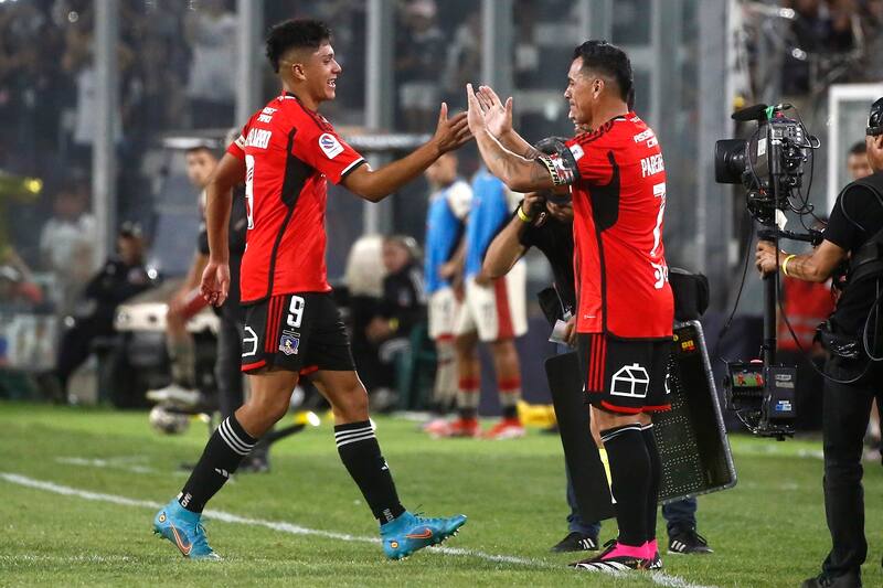 El histórico jugador destacó el potencial de Damián Pizarro.
Jonnathan Oyarzun/Photosport