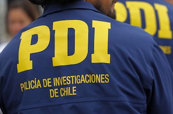 Adolescente ocupaba el auto de su abuelo para asaltar a clientes de bancos en la Región Metropolitana