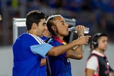 Paqui Meneghini mueve el tablero y define la formación de la U para enfrentar a Palestino