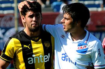 ¿Pasaría en Chile?: Peñarol y Nacional se unen para apoyar económicamente a club y evitar su descenso