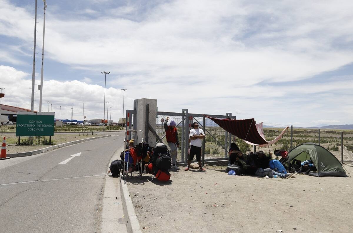 Minsal evalúa abrir las fronteras terrestres y vacunar a la gente que ingrese a Chile