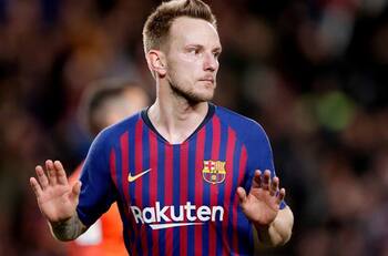 Ernesto Valverde habría aceptado la salida de Iván Rakitic de Barcelona