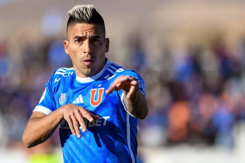 celebrando su gol en la U.