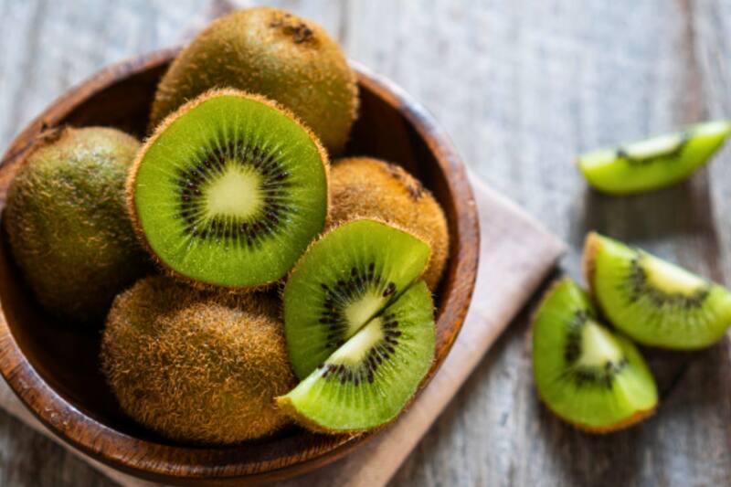 Esta fruta también se encuentra en tonalidades doradas y amarillas.