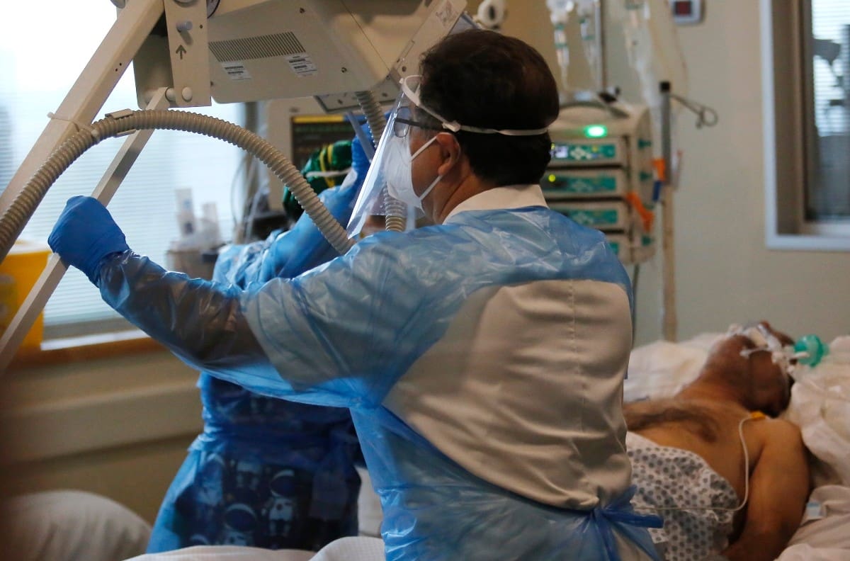Minsal reportó la cifra más alta en los últimos cuatro meses: 2.404 casos nuevos