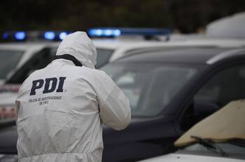 Homicidio en motel en La Florida: PDI detiene a pareja del fallecido tras confesar crimen