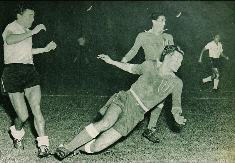 entre Colo Colo y Universidad de Chile