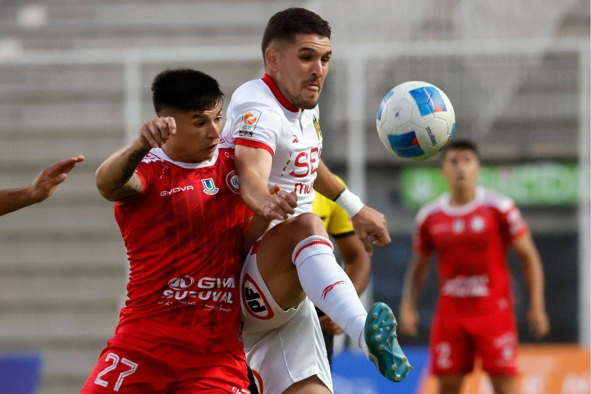 Refuerzo de Unión Española lanza potente autocrítica tras la goleada frente a Calera: “No es mala suerte” Refuerzo de Unión Española lanza potente autocrítica tras la goleada frente a Calera: “No es mala suerte”