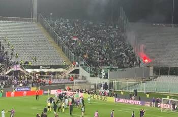 Locura total: así festejaron los hinchas del Betis el paso a la final de la Conference League