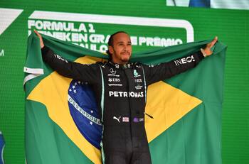 Fórmula 1: Lewis Hamilton cerró un increíble fin de semana con victoria en el Gran Premio de Brasil