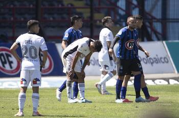 Jugador de Colo Colo ocupa el segundo lugar con más fueras de juego en lo que va del Campeonato