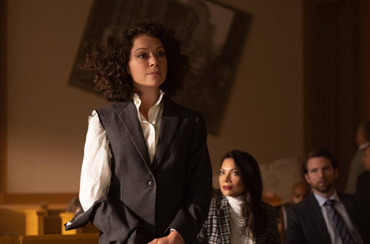 Quién es Tatiana Maslany, protagonista de la nueva serie de Marvel "She-Hulk: defensora de héroes"