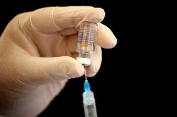 Cuarta dosis contra el Covid-19: desde cuándo se vacunará y quiénes la recibirán en Chile