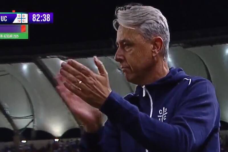 El estratega no podrá estar presente en el partido contra La Calera luego de ser sancionado por "Ley Almirón".